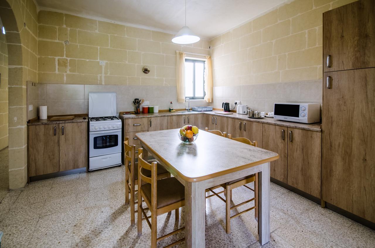 Apartament Maryanne-Joe Flats Marsalforn Zewnętrze zdjęcie